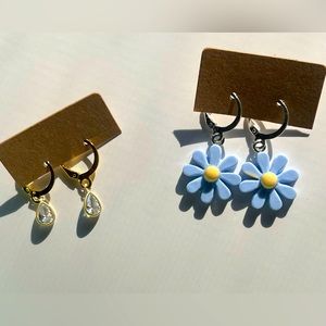 Earrings!! Using the money i get from here to apply for colleges!! thank you❤️